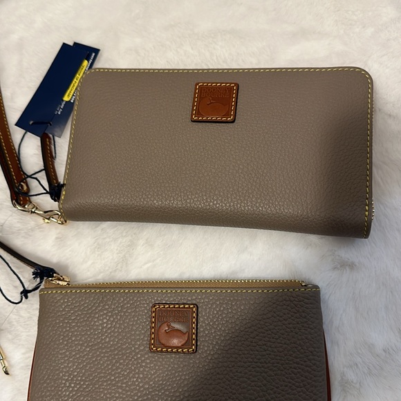 Dooney & Bourke 3 pcs bundle, small and large wristlets and wallet in Taupe - Picture 8 of 11